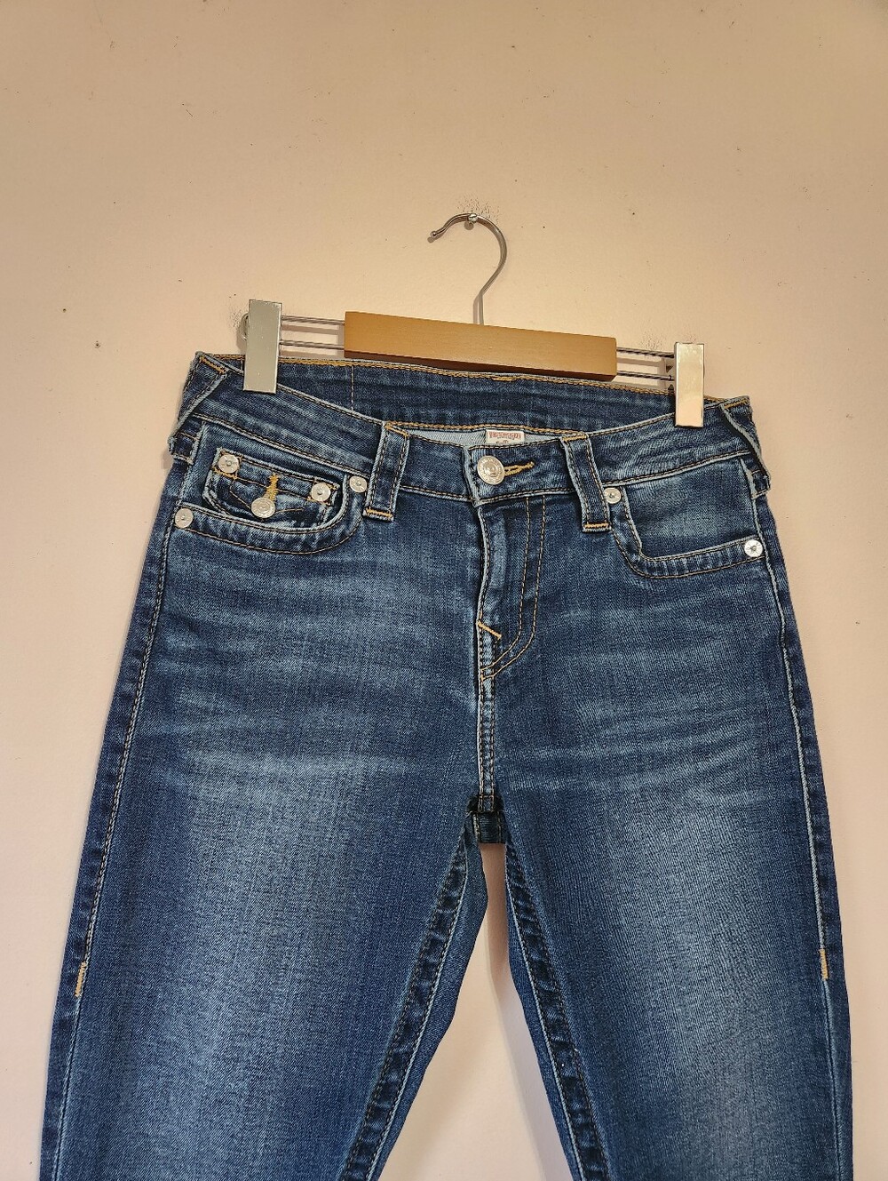 True Religion Super Skinny Flap Frayed Ankle Jeans Medium Wash 27 EUC - Picture 2 of 12
